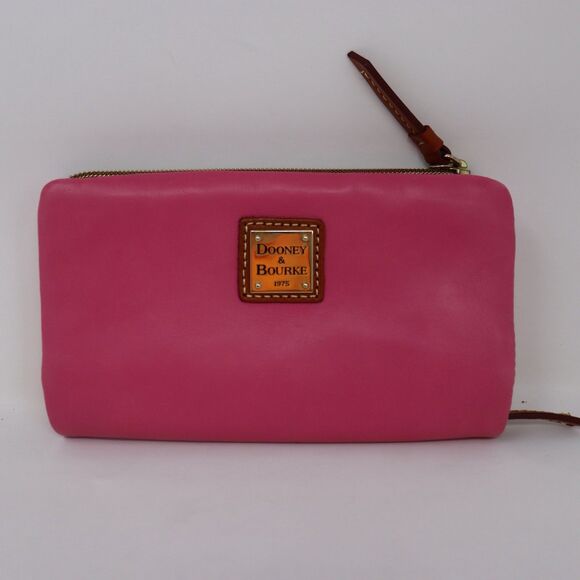 Dooney & Bourke Pebble Grain Leather Pink Slim Long Wallet Credit Card Zip Pouch - Picture 1 of 4